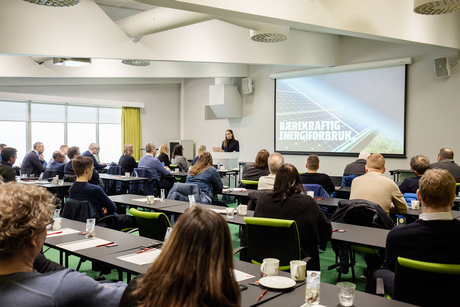 Bølger på land – 27.februar 2024